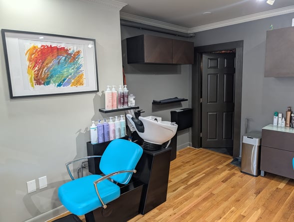 Charming Salon Station in Boston’s Historic South End