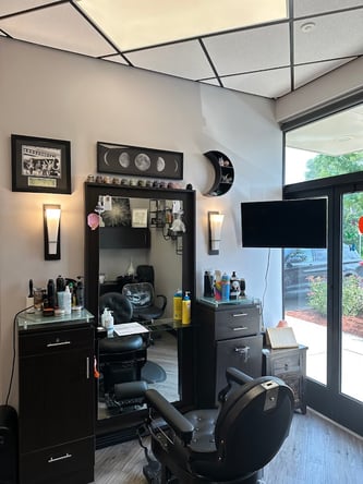 MY SALON Suite in Road Canton, MI – Salon Suite for Rent