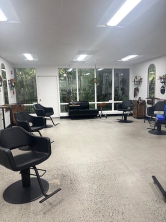 Brand NEW Salon featuring Salon Chair Leases