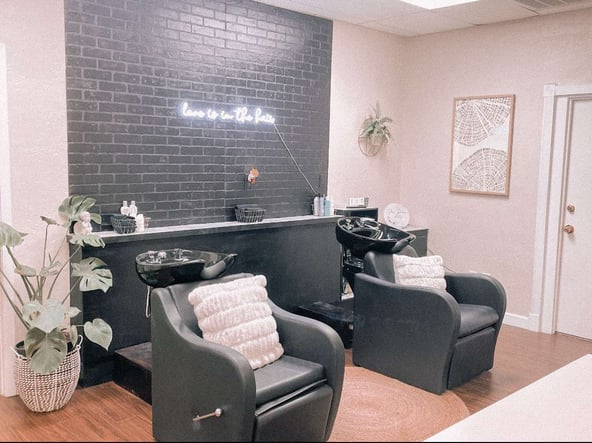 Salon suites for rent! Stylist, Lash artist, Estheticians!