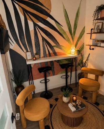 Rare Full-Time Chair Rental – Sherman Oaks, South of the Blvd