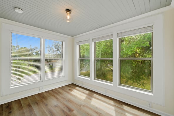 Beautiful Spa Suites for Rent in Pensacola FL