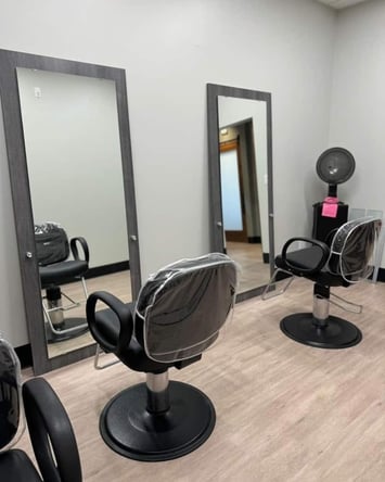 Salons by JC in St. Louis, MO – Salon Suite for Rent
