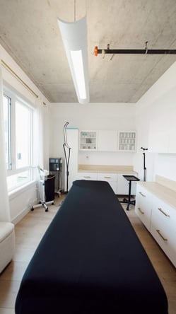 Splittable Downtown Seattle Salon Studio: Fully Renovated for 2 Providers, Parking Included