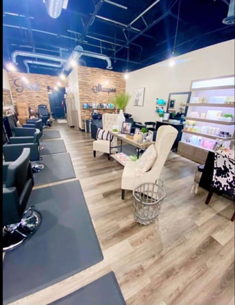 Hair Stylists and Nail Stylists wanted!! SALON BRITTAIN