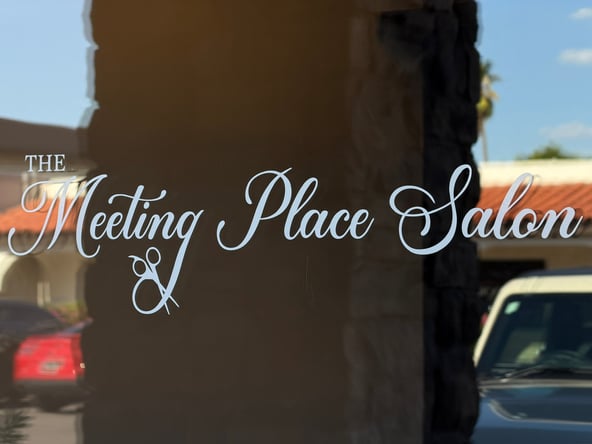 Scottsdale: All-Inclusive Chair Rental for Hairstylists | Modern, Bright Space at The Meeting Place