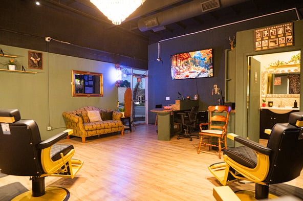 “Luxury Barber Chair in Bourbon Barbershop ”