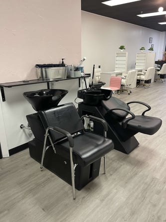 Salon Setting