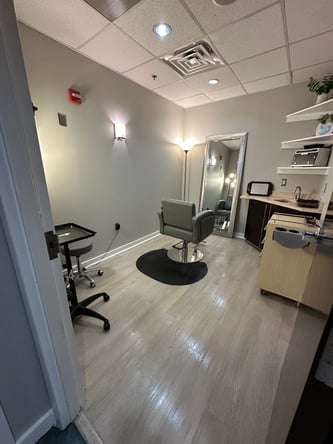 Private Salon Space in Clarendon