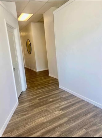 Salon Suite Rental