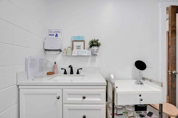 Discover Your Salon Suite in Style!