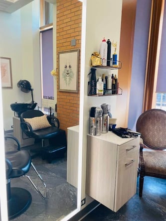 Sola Salon Studios in Lakewood, CO – Salon Suite for Rent