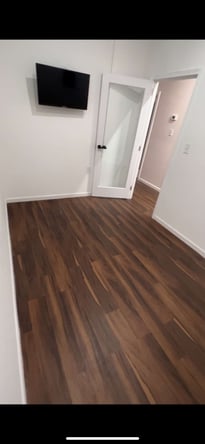 Salon Suites for Lease