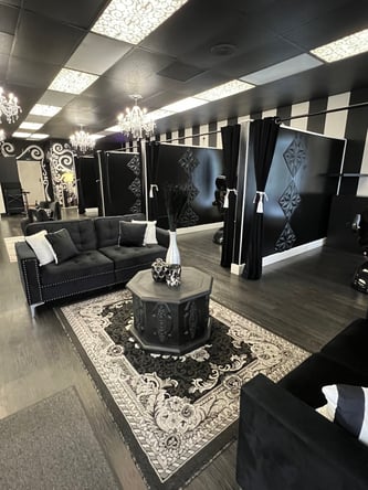 Upscale Permanent Makeup Studio Chair Rentals~ Fully Permitted & Licensed~ Day/Weekly/Monthly