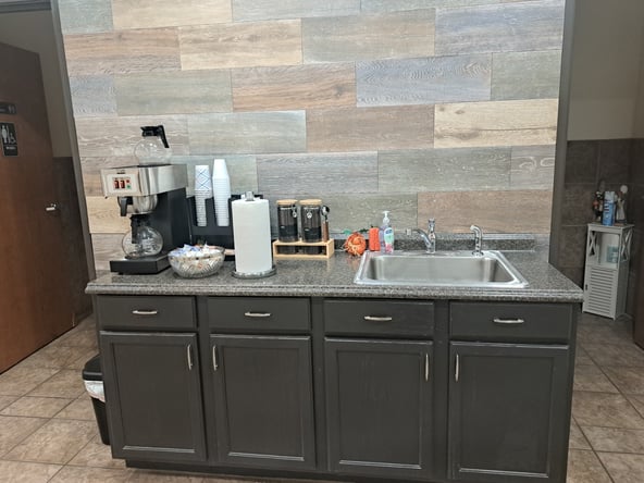 Salon Suite for Rent