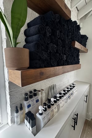 Luxury Salon Booth Rental in Pasadena | Onyx on Madison | Seeking Hairstylist