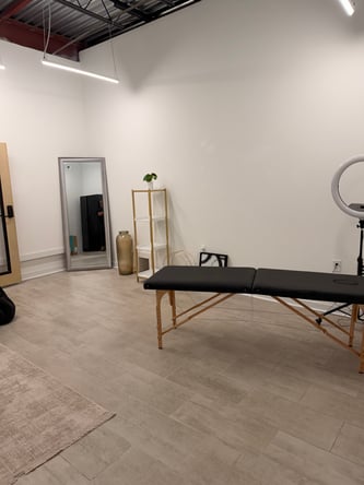 Durham Rental for Beauty Professionals!