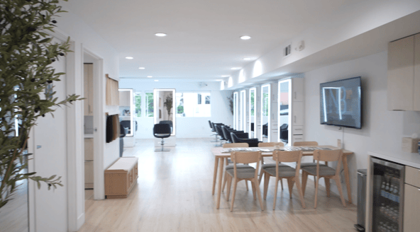 Newport Beach Salon & Suites