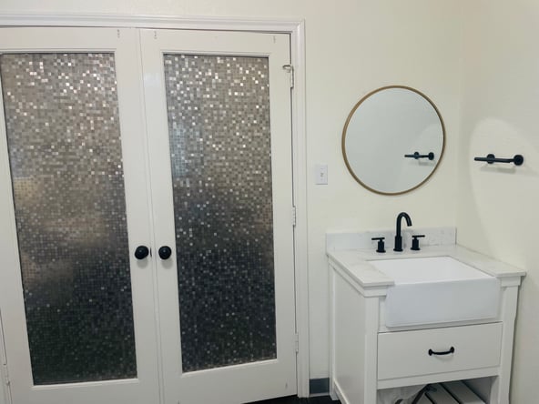 Large Suite in Colleyville