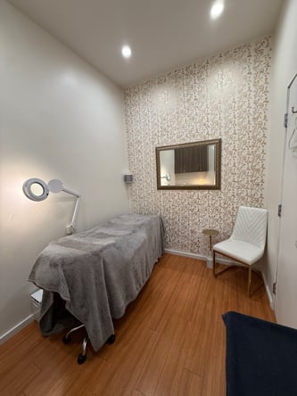 Private Esthetician/PMU Room Available in West Hollywood