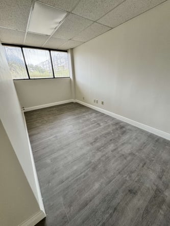 Modern salon suites
