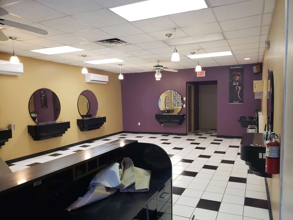 Turn key Salon for lease