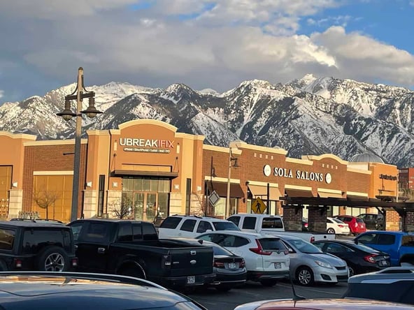 Sola Salon Studios in Sandy, UT – Salon Suite for Rent