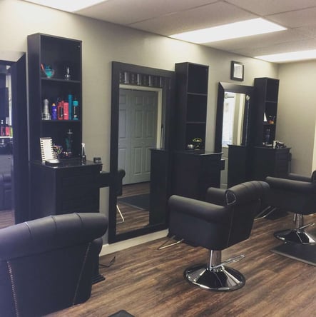 Flaunt beauty lounge-chair rental