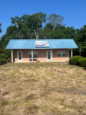Rooms for Rent $150.00 wk. at a Hair Replacement salon Leesburg, FL