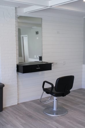 Styling Chair Rental in Busy Madison, WI Shop