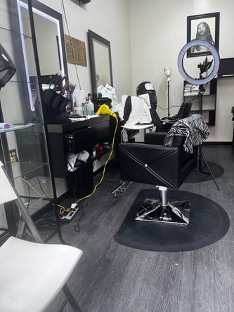 Booth For Rent or Working on Commission