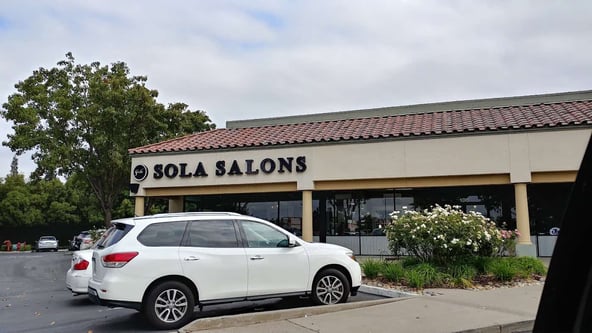Sola Salon Studios in Elk Grove, CA – Salon Suite for Rent