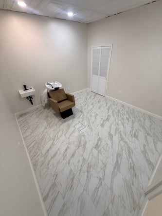 Luxury Private Beauty Chair for Hair/Skin – Daily Rental | Weymouth, MA