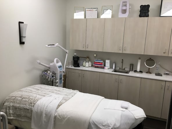 MY SALON Suite in Niles, IL – Salon Suite for Rent