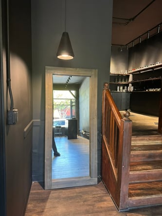 Amazing space for Salon Sublease. ready to move in