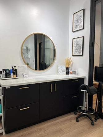 Hairstylist Aspire Salon Suite Part Time Sublease Costa Mesa Triangle
