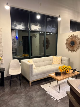 Hairstylist Booth Rental in Cornelius, NC – Receptionist & Amenities Included
