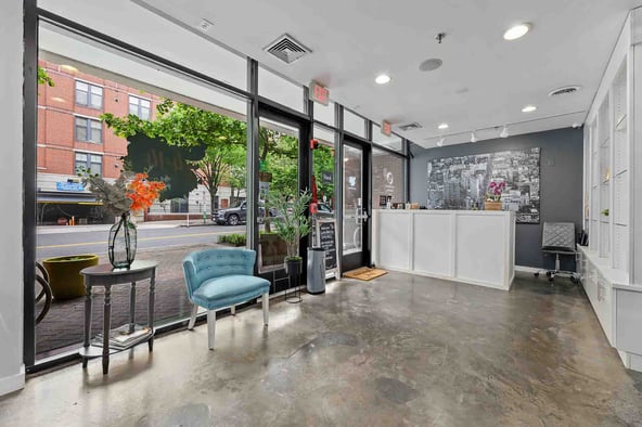Private Spa Room in Clarendon
