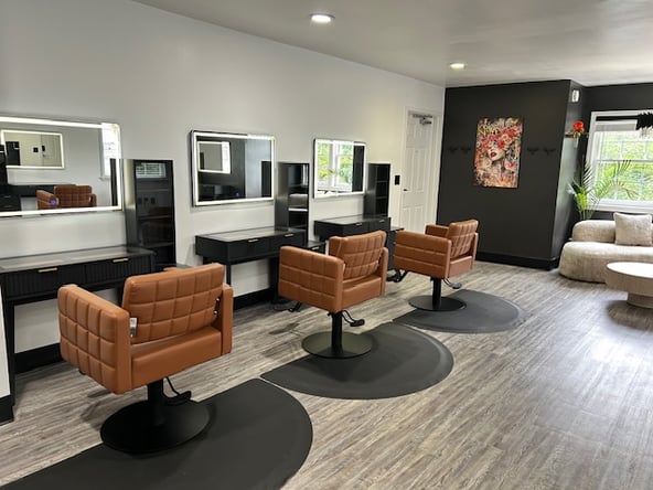 REBEL BEAUTY CO: Chair Rentals & Private Suite in Raleigh