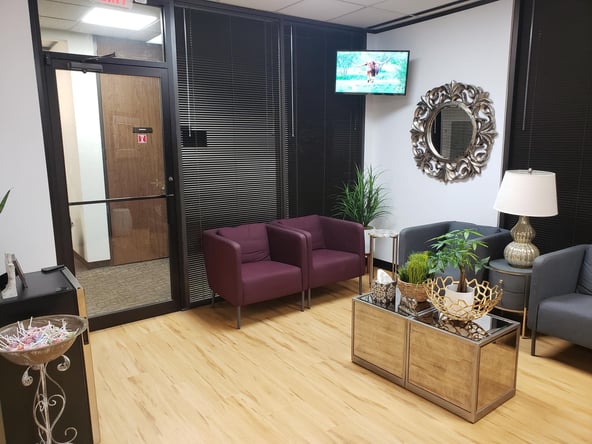 Avalon Salons — 2 Weeks Free Rent – Copperfield Area