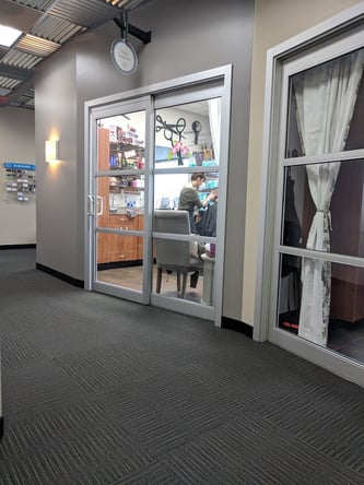 Sola Salon Studios in Vancouver, WA – Salon Suite for Rent