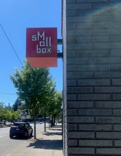 Prime Turnkey Barber Chair Rental in Seattle’s Central District (24th & Cherry) – 3 Chairs