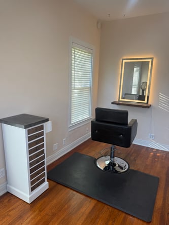 Shared Salon Suite- Booth Rental