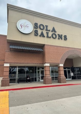 Sola Salon Studios in Arlington, TX – Salon Suite for Rent