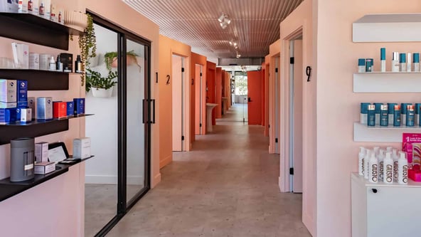 La Jolla Beauty + Wellness Suite — $340/wk, First 2 Weeks Free!