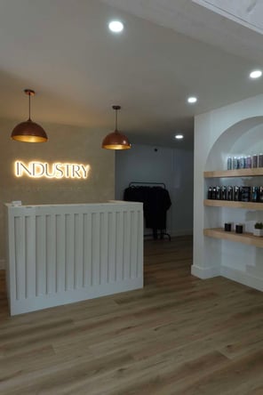 Hairstylist/Cosmetologist/Esthetician Chair and Room Rental $225-250 weekly