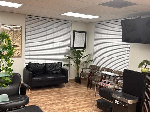 Salon Chair/ Barber Chairs for rent $500 a month
