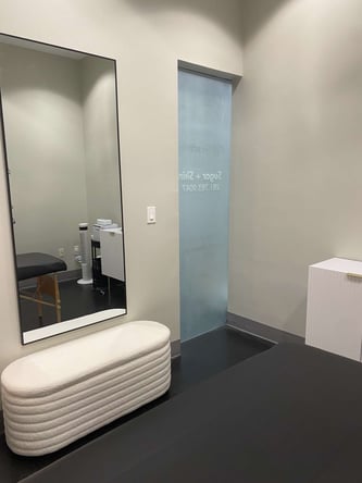 Fully furnished Esthetician room