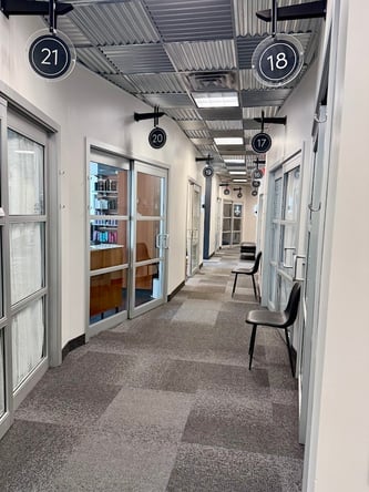 Sola Salon Studios in Fairlawn, OH – Salon Suite for Rent