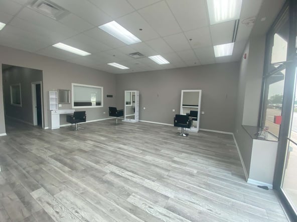 Private Salon Suites for Rent in Naperville!
